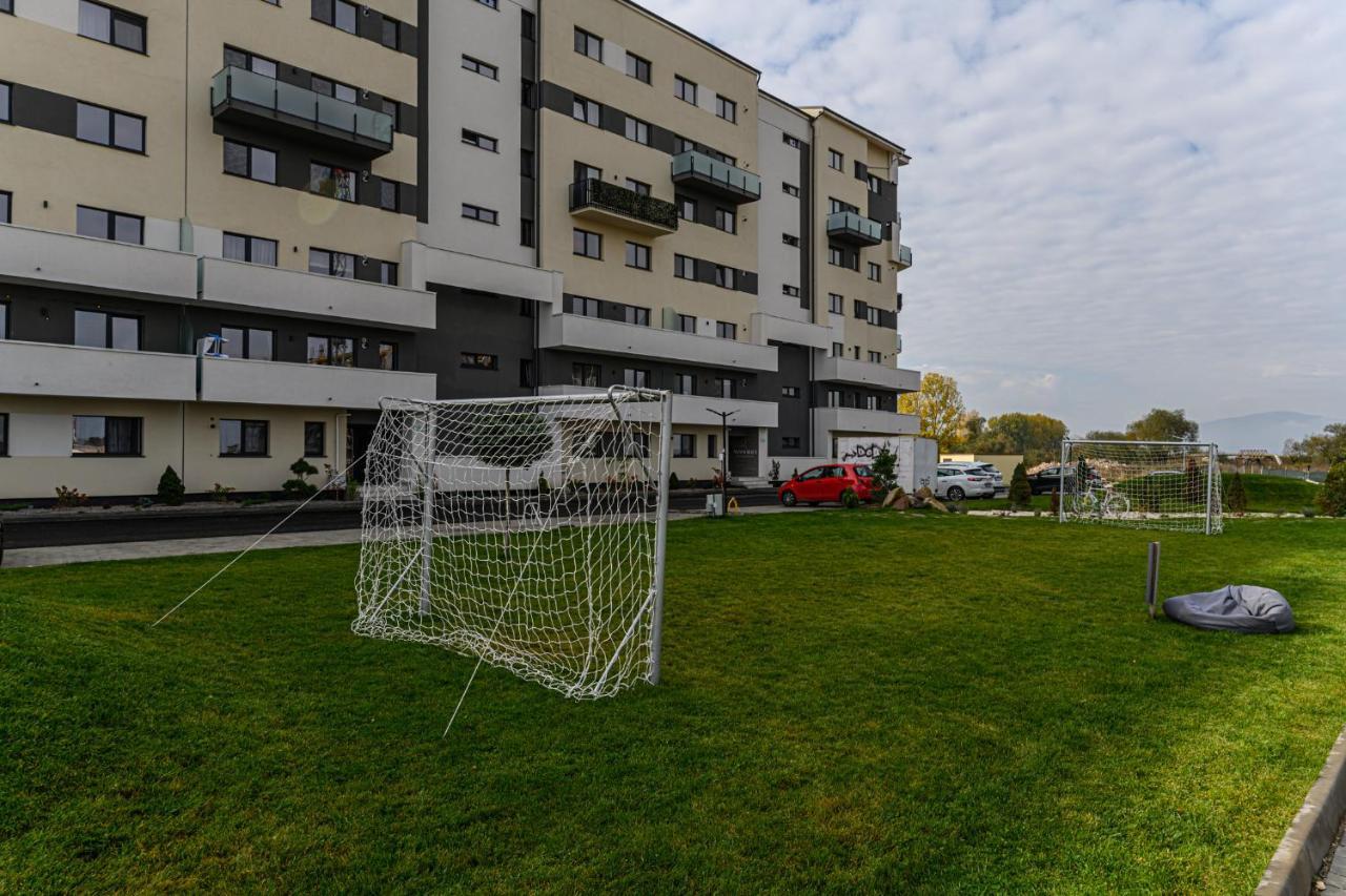 Zen Apartments Braşov Buitenkant foto