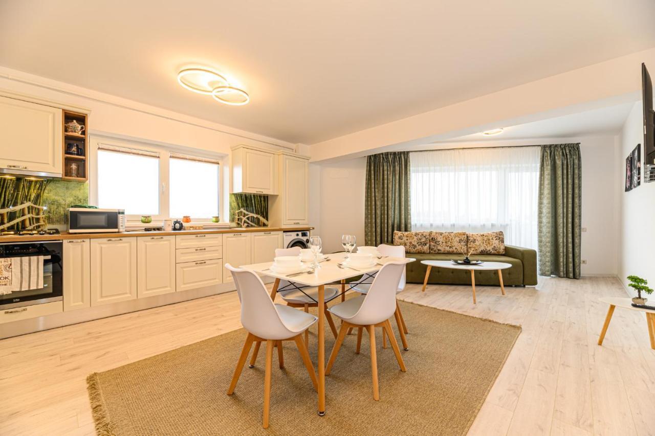 Zen Apartments Braşov Buitenkant foto