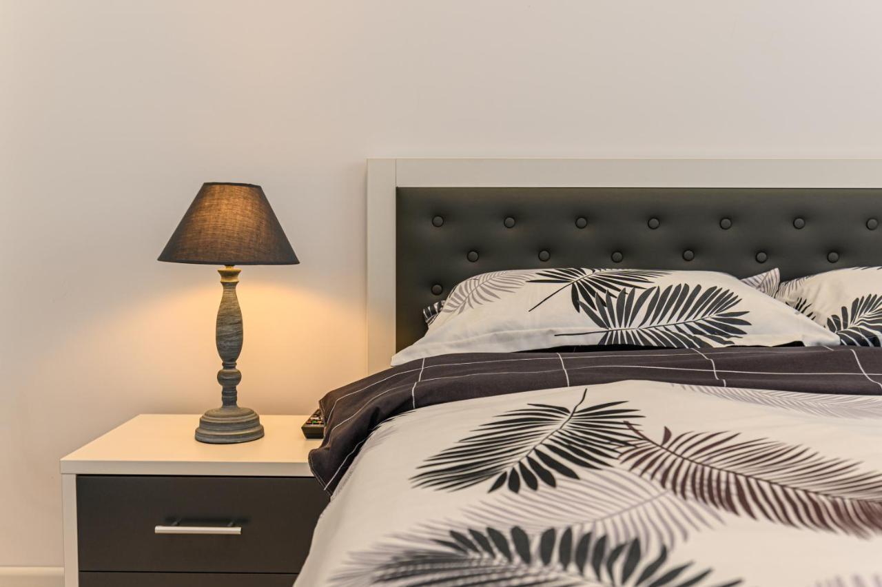 Zen Apartments Braşov Buitenkant foto