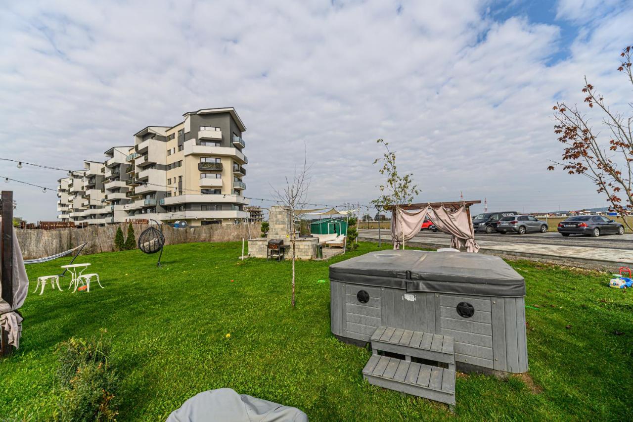 Zen Apartments Braşov Buitenkant foto